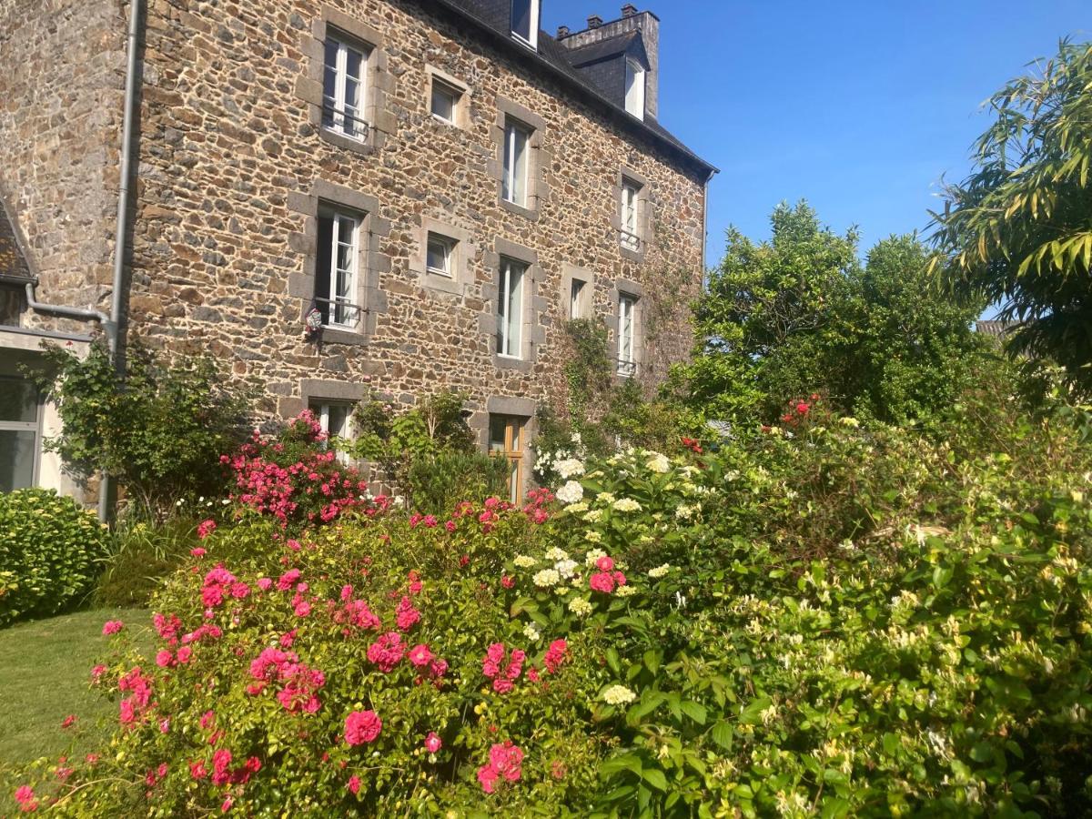 Chambres D Hotes Du Moulin A Papier Σαιν-Μπριέκ Εξωτερικό φωτογραφία